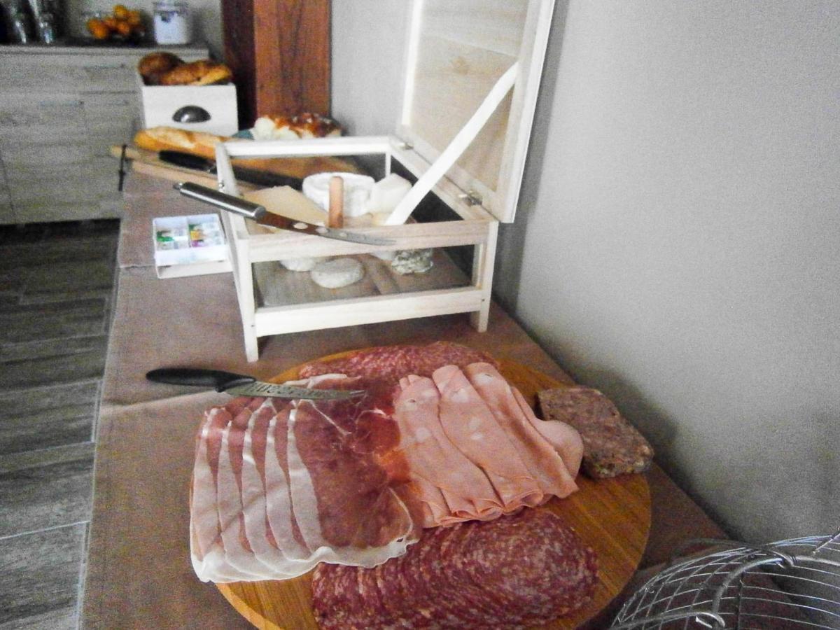 Saint-Fort-sur-Gironde Le Charhido Bed & Breakfast エクステリア 写真