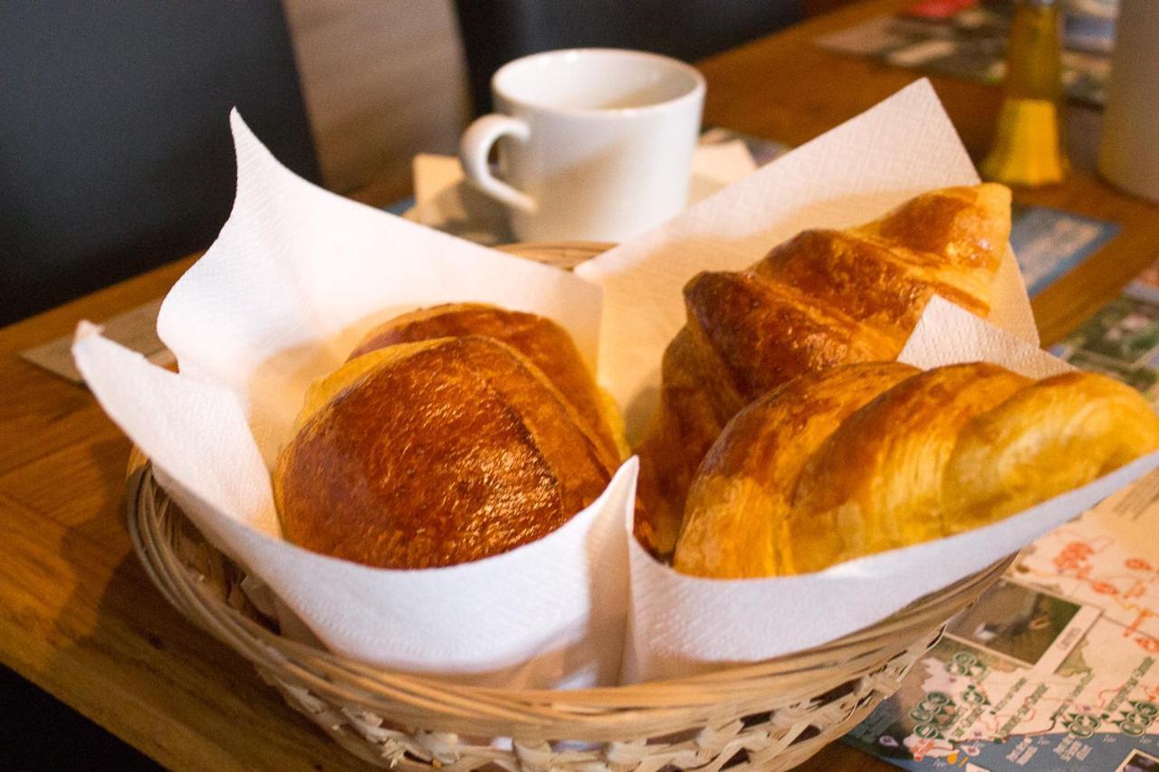 Saint-Fort-sur-Gironde Le Charhido Bed & Breakfast エクステリア 写真