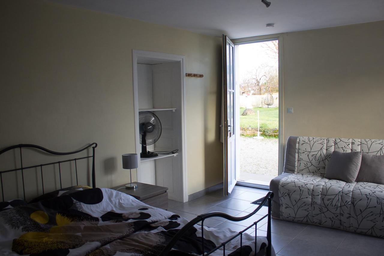 Saint-Fort-sur-Gironde Le Charhido Bed & Breakfast エクステリア 写真